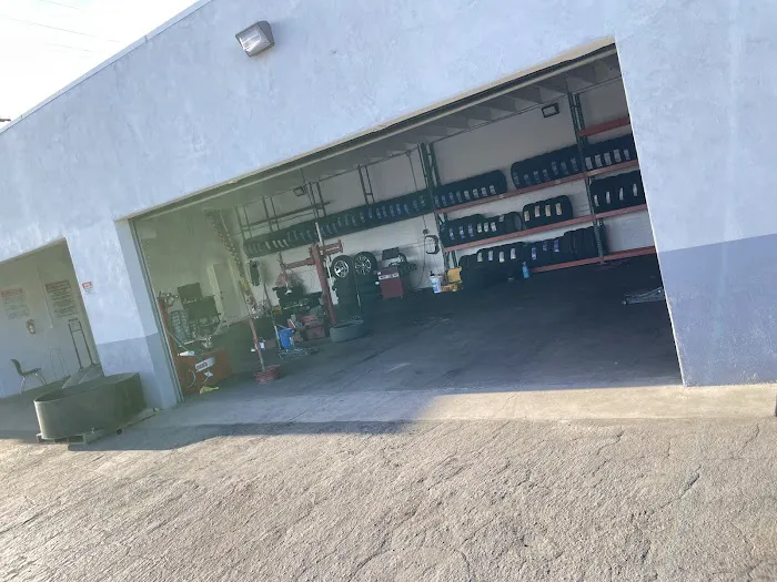 Used Tire Center 0