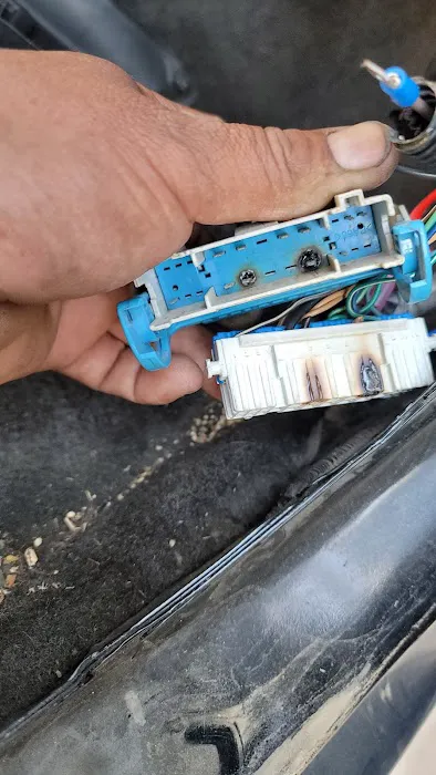 Alex Auto Repair 0