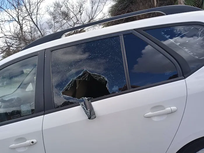 Lowest Price Auto Glass 0