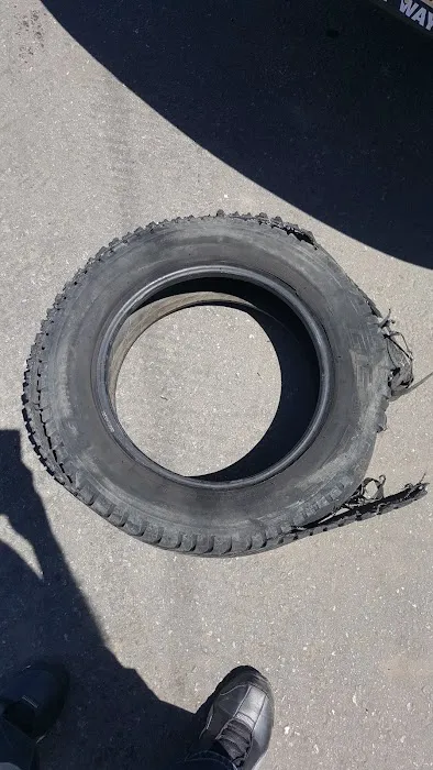 TONY'S TIRES & ​BRAKES 5