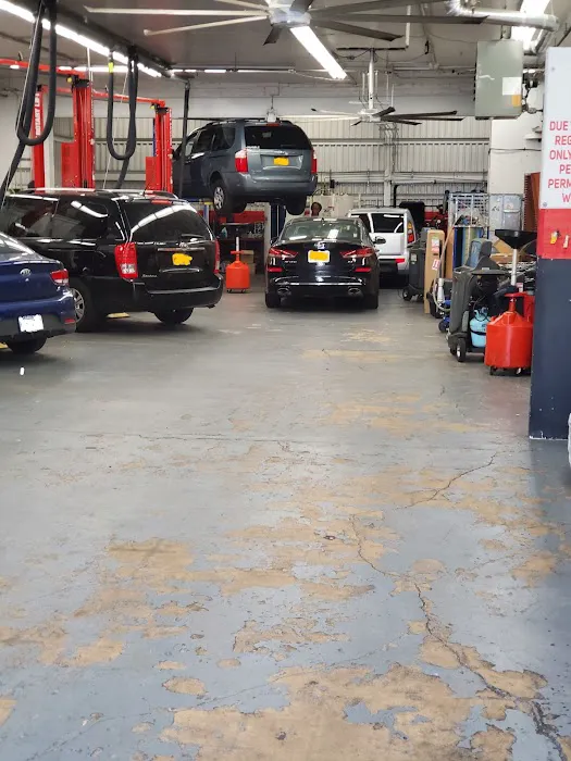 Plaza Kia Service & Parts 9