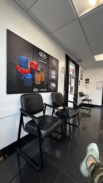 Plaza Kia Service & Parts 3