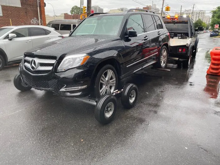 Kings Auto Collision & Repair 3