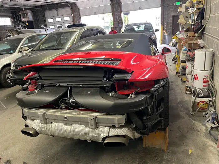 M & J Auto Body Repair Service LLC 6