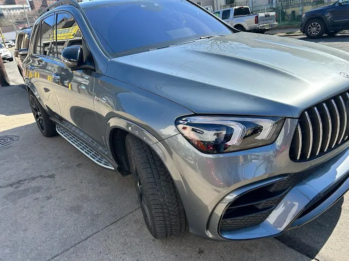 M & J Auto Body Repair Service LLC 3