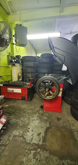 Beracas Auto Repair and Tires LLC 5