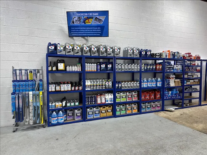 Divano Tires & Auto Care Center 4
