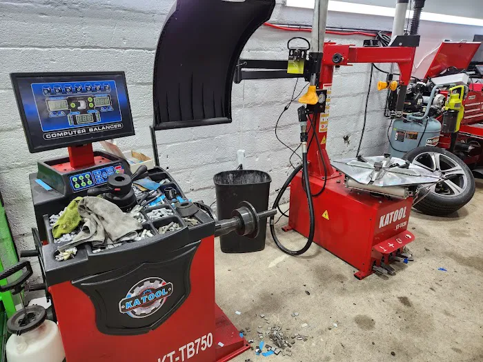 Divano Tires & Auto Care Center 5