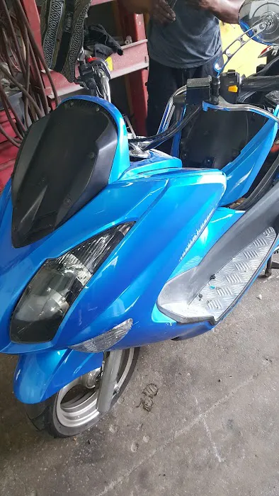Ranero's Autobody 2