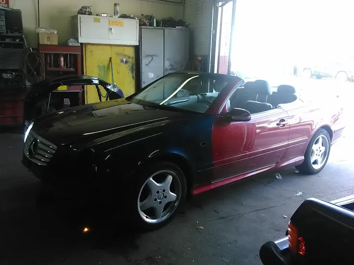 Ranero's Autobody 0