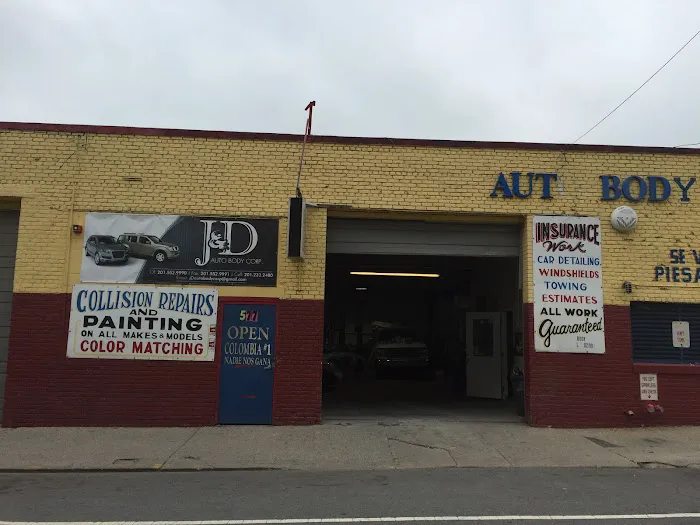 J & D Auto Body 6
