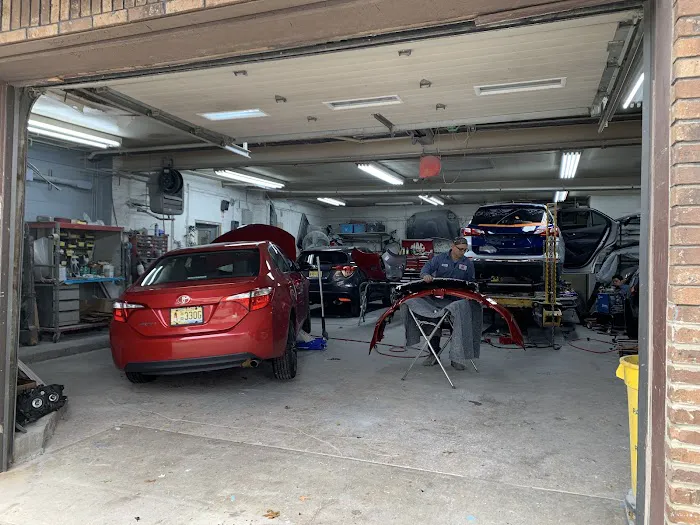 Columbia Auto Body 7