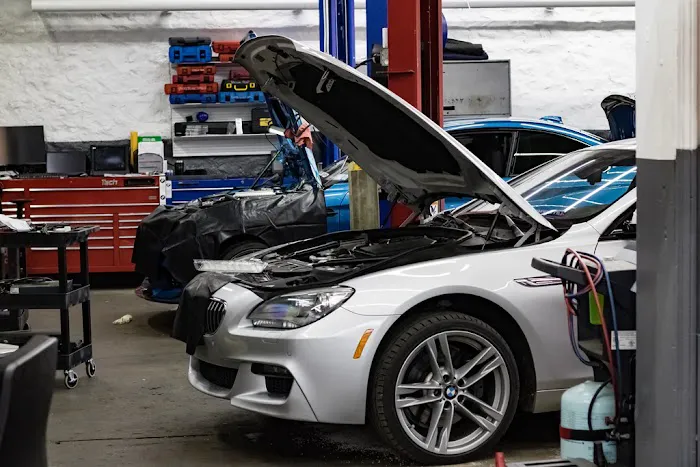 Hartsdale Auto Service, Inc 4