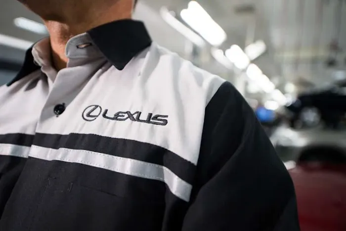 Ray Catena Lexus of Larchmont Service 1