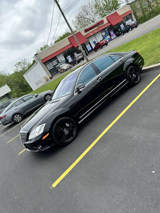 Frankie M's Auto Body 4