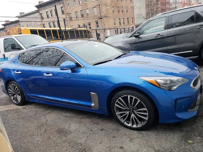 Almeida's Auto Body of Yonkers 7