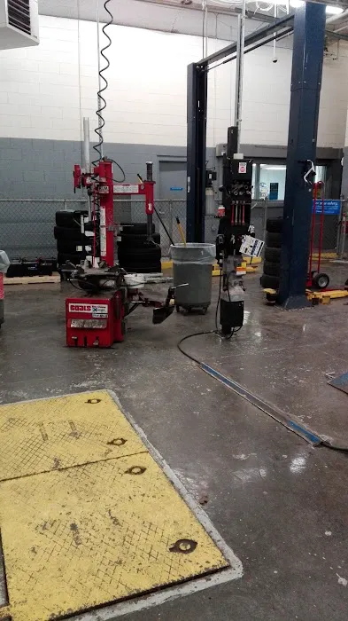 Walmart Auto Care Centers 4
