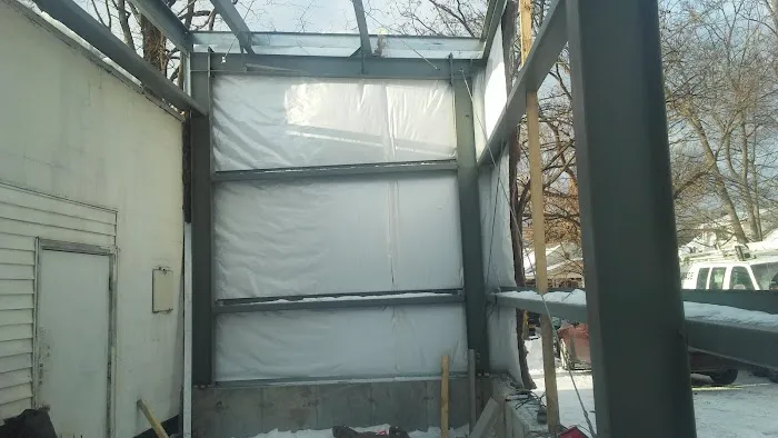 Ronnie & Sons Autobody 4
