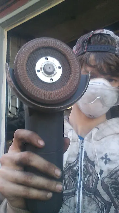 Harry's Auto U-pull it parts 3