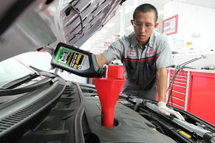 LeadCar Toyota Wausau Service Center 1