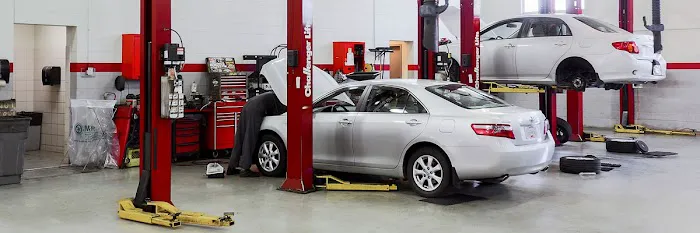 LeadCar Toyota Wausau Service Center 2