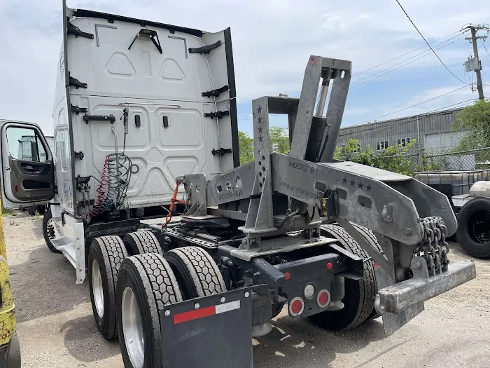 Felix Truck and Trailer Repair Shop Inc 2