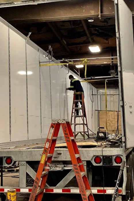 Total Fleet Services - Trailer Repair 5