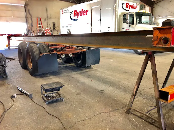 Total Fleet Services - Trailer Repair 9