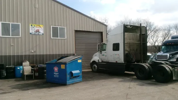 B&B Truck Repair 4