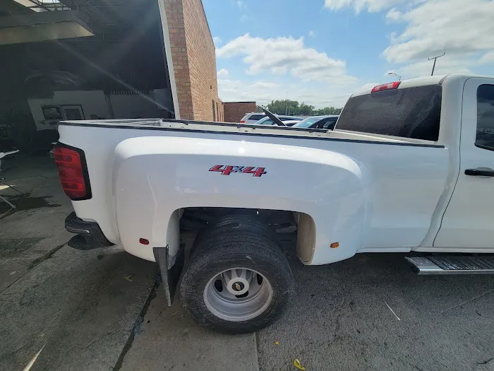 Route 19 body shop 9