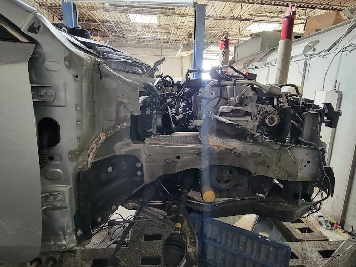 Route 19 body shop 2