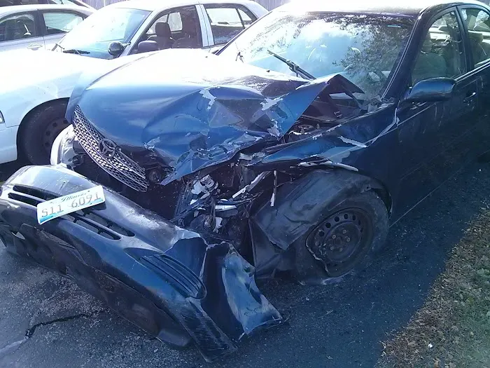 Maaco Auto Body Shop & Painting 9