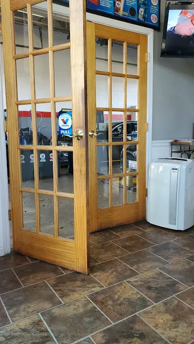 Valvoline Instant Oil Change 9