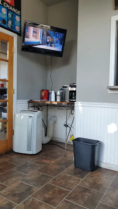 Valvoline Instant Oil Change 4