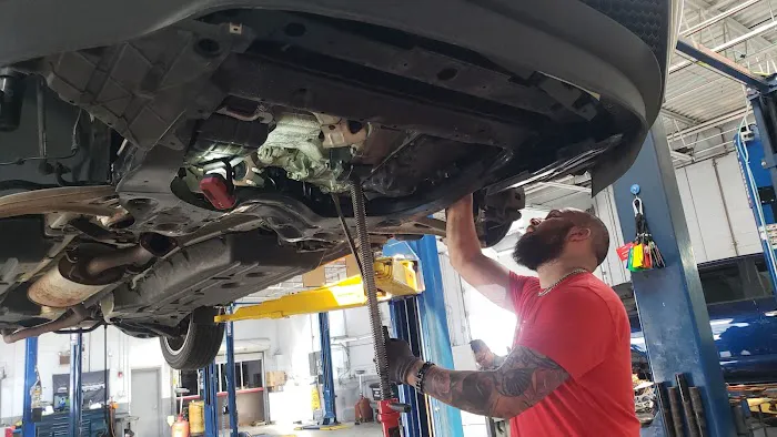 Hawk Nissan of St. Charles Service Center 2