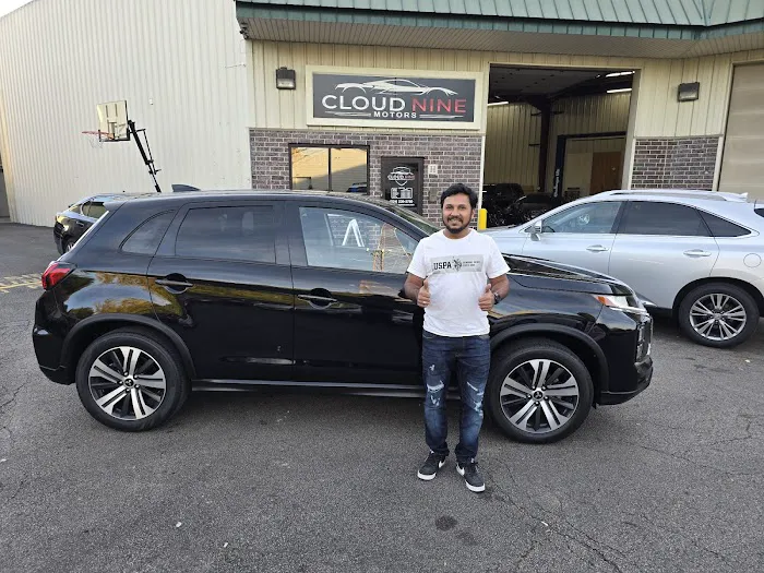 Cloud Nine Motors & Service 5