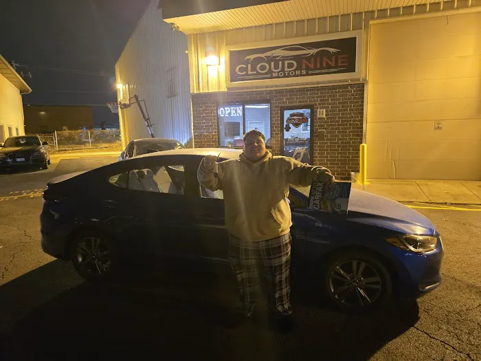 Cloud Nine Motors & Service 7