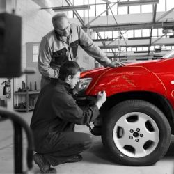 CARSTAR McGrath Collision Center ico