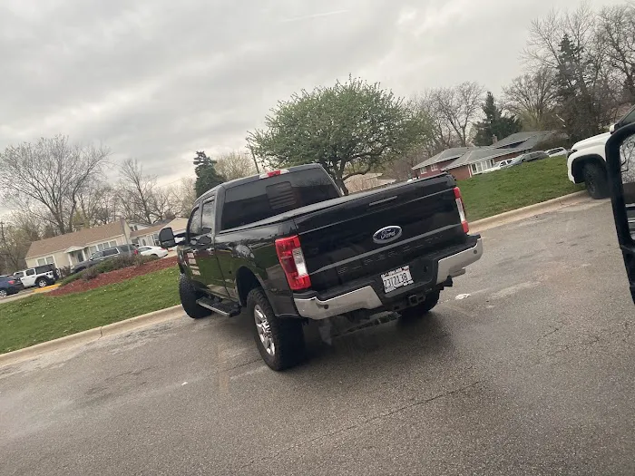 ED-N-SONS AUTOBODY 6
