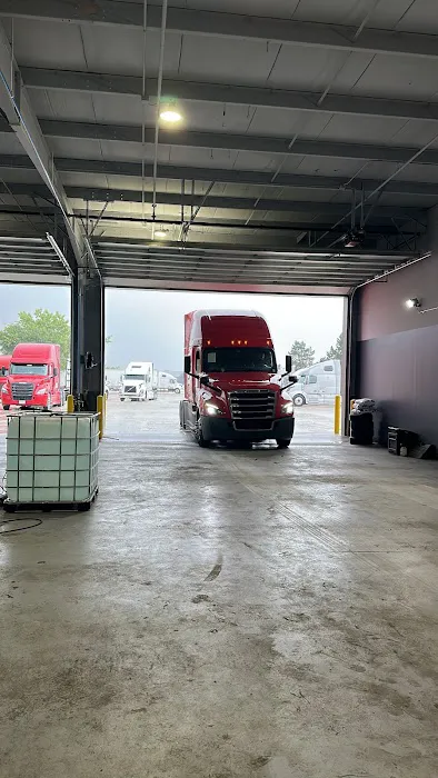 Roadstar Truck Repair Inc. 4
