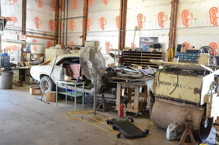 Total Truck & Auto Repair 3