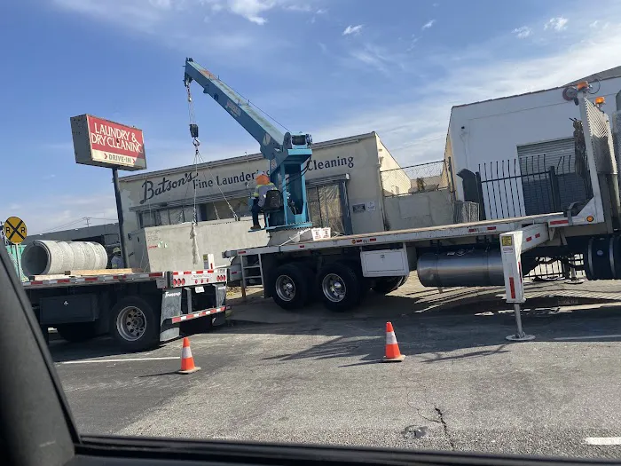 Crenshaw Collision Center 0