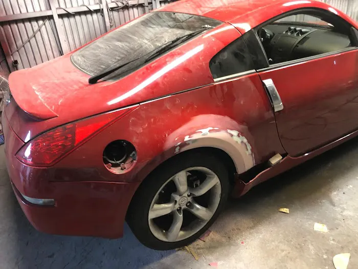 HDZ Collision & Detail 7
