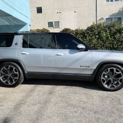 Rivian Service + Demo Center ico