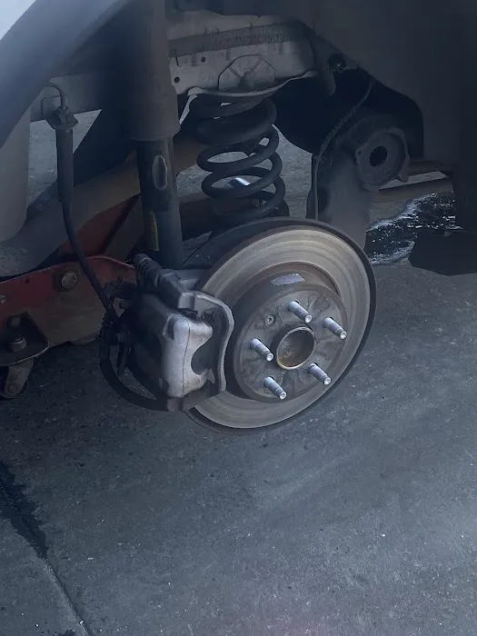 Carlos Brake Shop 5