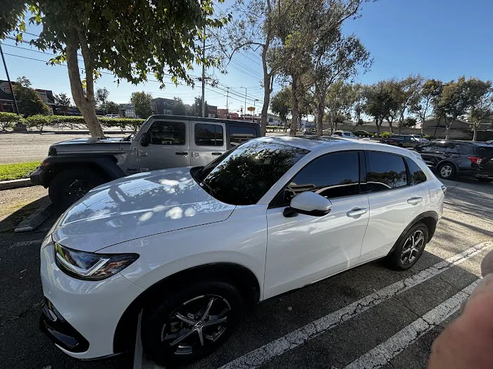 Hollywood tint Mobile tinting 4