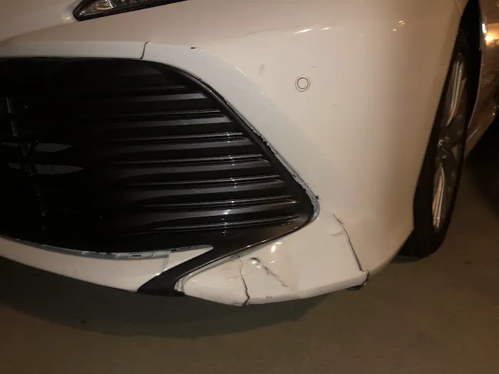 V & L Auto Body & Paint 1