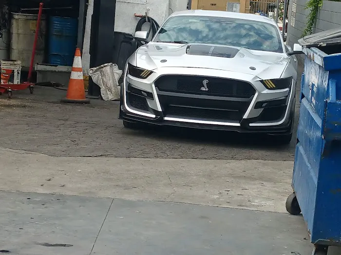 V & L Auto Body & Paint 4