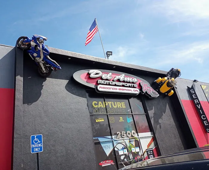 Del Amo Motorsports | Service Department 5