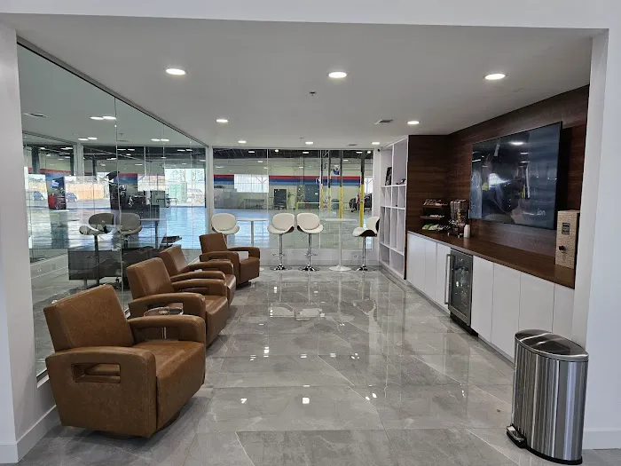 Auto Collision Group - Gardena 2 3